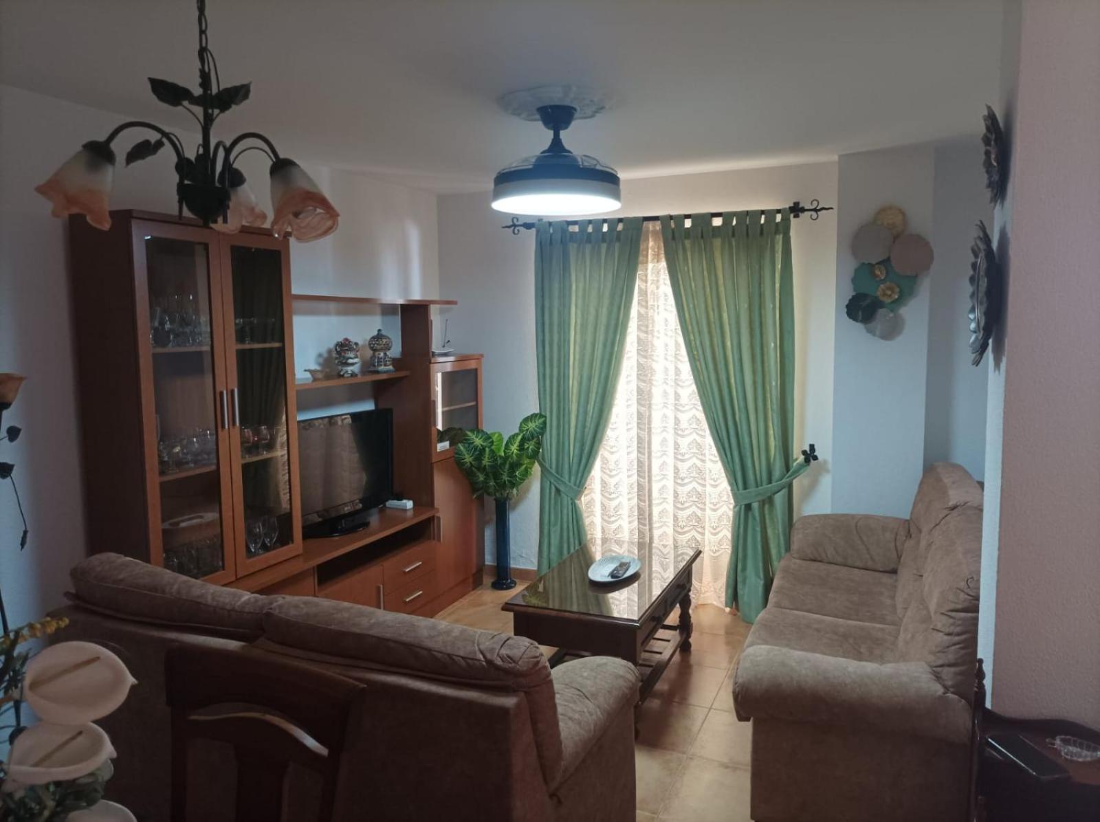 Adosado La Buganvilla Hébergement de vacances *
